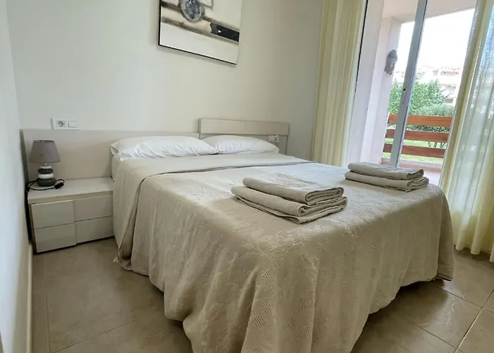 Апартаменти Playasol Baja Marinas